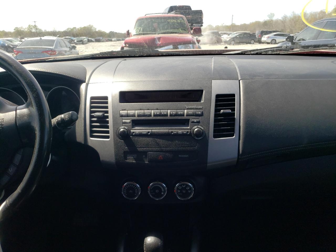 Photo 9 from auction – 2013 MITSUBISHI OUTLANDER with VIN JA4JT3AW8DU013409