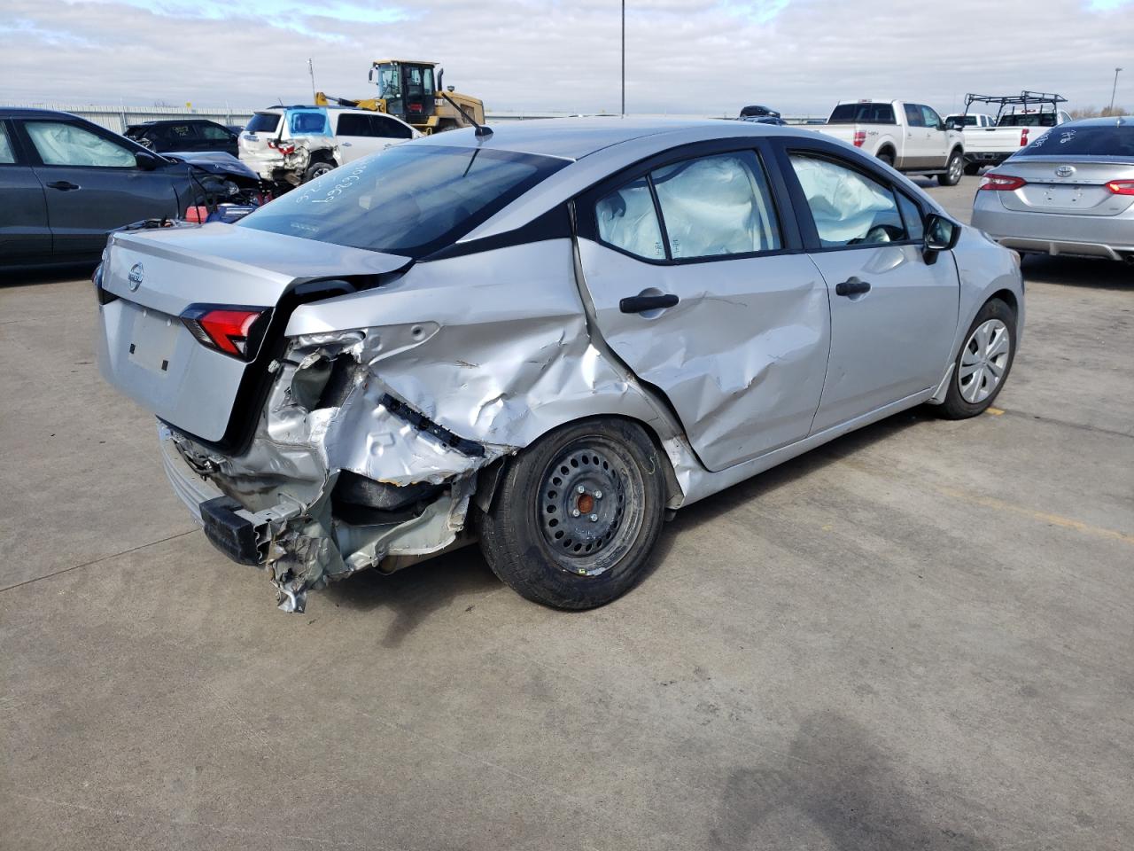 Photo 4 from auction – 2020 NISSAN VERSA S with VIN 3N1CN8DV6LL879761