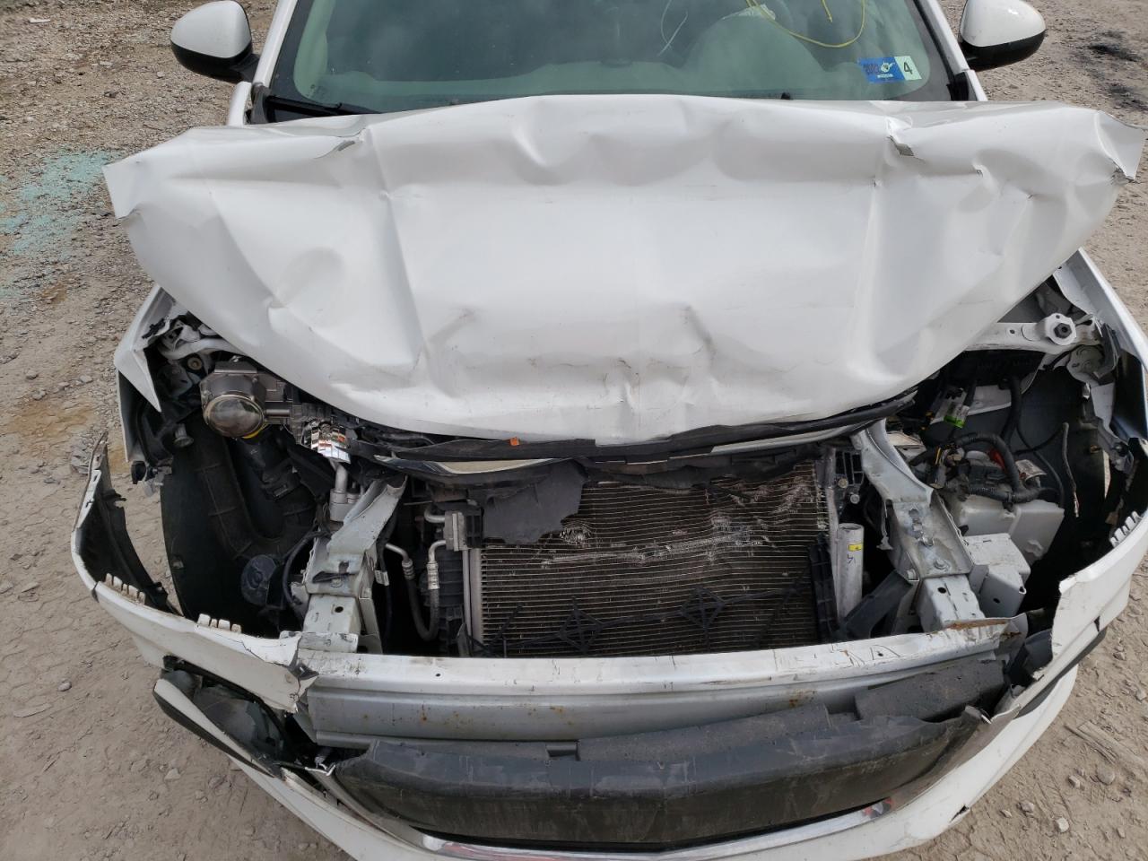 Photo 7 from auction – 2017 CHEVROLET SONIC LT with VIN 1G1JD5SH5H4127946