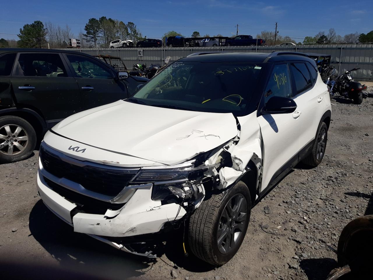 Photo 2 from auction – 2022 KIA SELTOS S with VIN KNDEU2AA7N7259709
