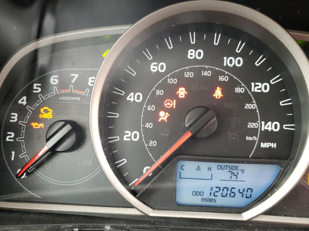 Photo 8 from auction – 2013 TOYOTA RAV4 XLE with VIN 2T3WFREV4DW066442