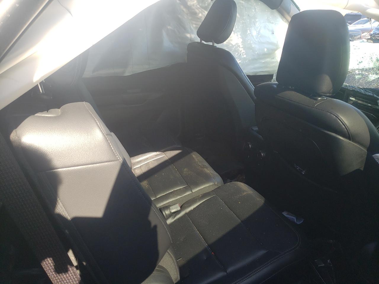 Photo 6 from auction – 2020 FORD EXPLORER X with VIN 1FMSK8DHXLGB32014