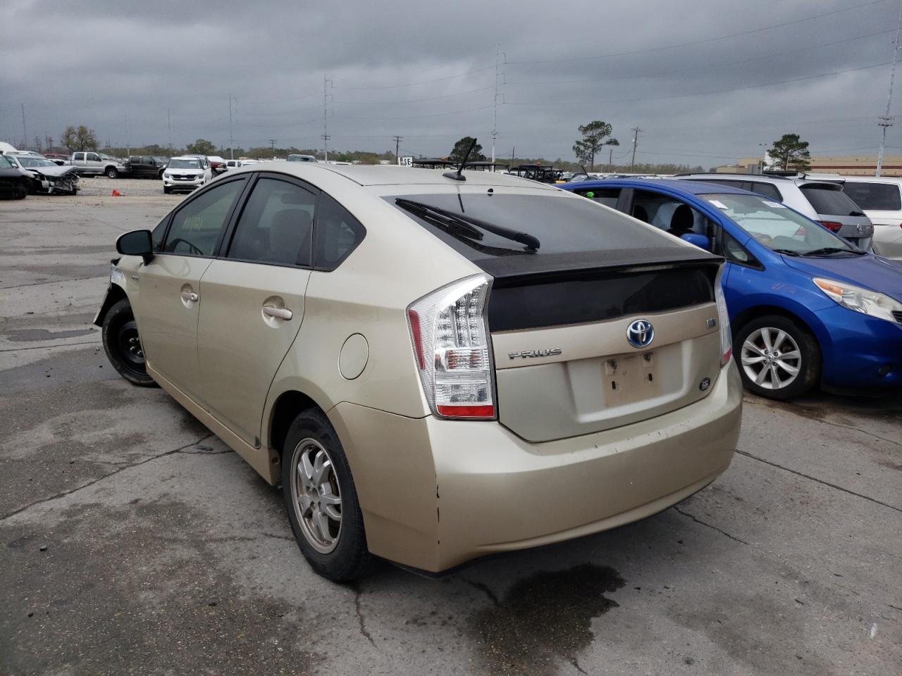 Photo 3 from auction – 2011 TOYOTA PRIUS with VIN JTDKN3DU3B0296935