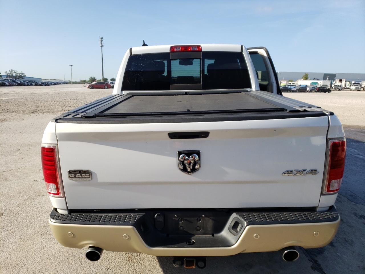 Photo 9 from auction – 2015 RAM 1500 LONGH with VIN 1C6RR7PT5FS513867