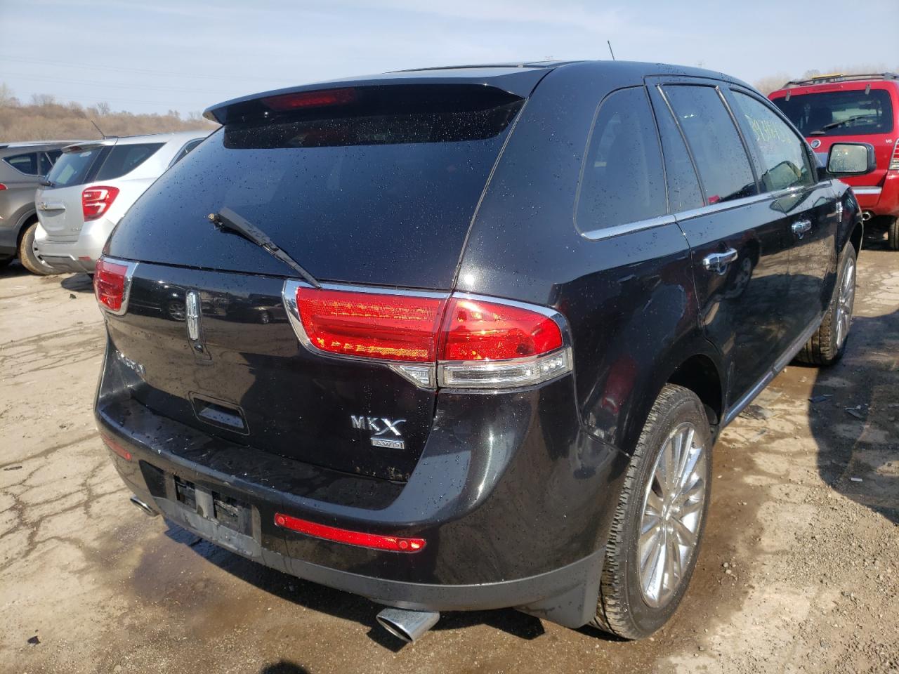 Photo 4 from auction – 2011 LINCOLN MKX with VIN 2LMDJ8JK5BBJ15417