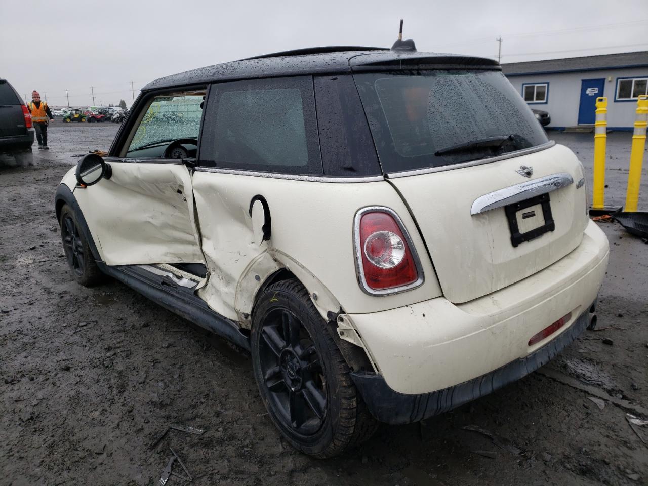 Photo 3 from auction – 2013 MINI COOPER with VIN WMWSU3C59DT548795