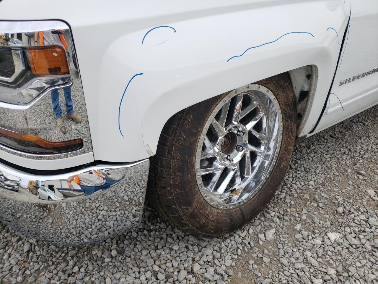 Photo 9 from auction – 2019 CHEVROLET SILVERADO with VIN 2GCVKPEC5K1142704