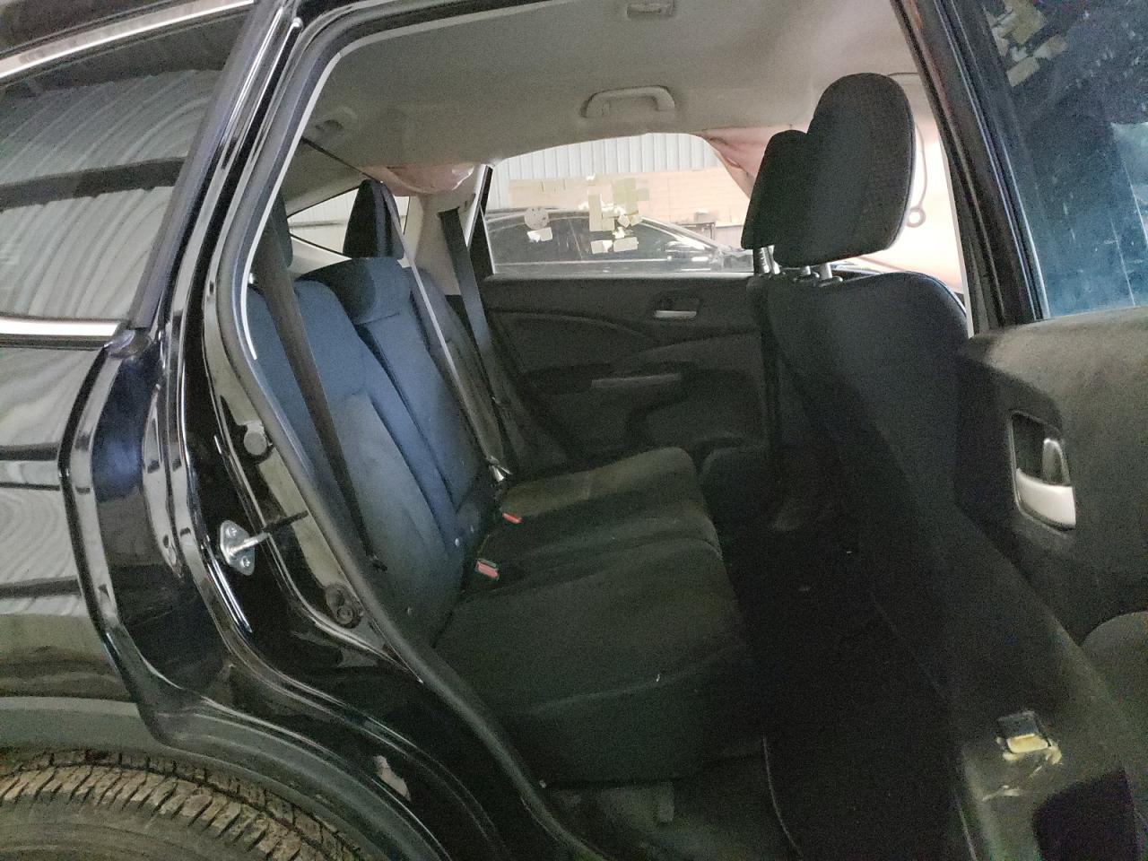 Photo 6 from auction – 2016 HONDA CR-V LX with VIN 2HKRM3H36GH528697