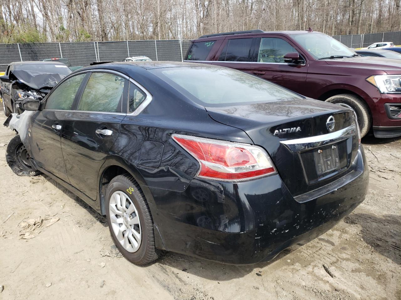 Photo 3 from auction – 2015 NISSAN ALTIMA 2.5 with VIN 1N4AL3AP5FN398719