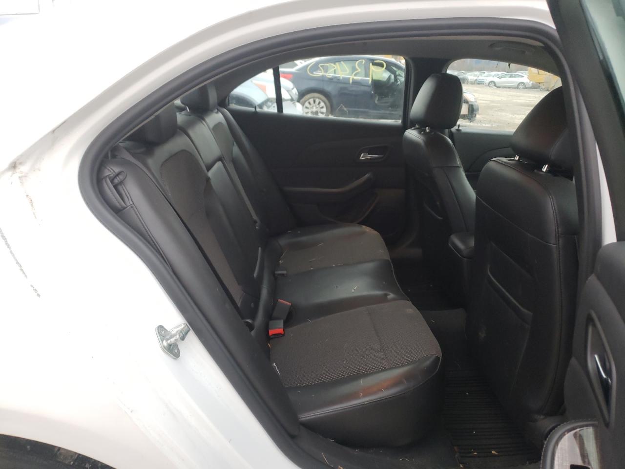 Photo 6 from auction – 2014 CHEVROLET MALIBU 1LT with VIN 1G11C5SL9EF275301