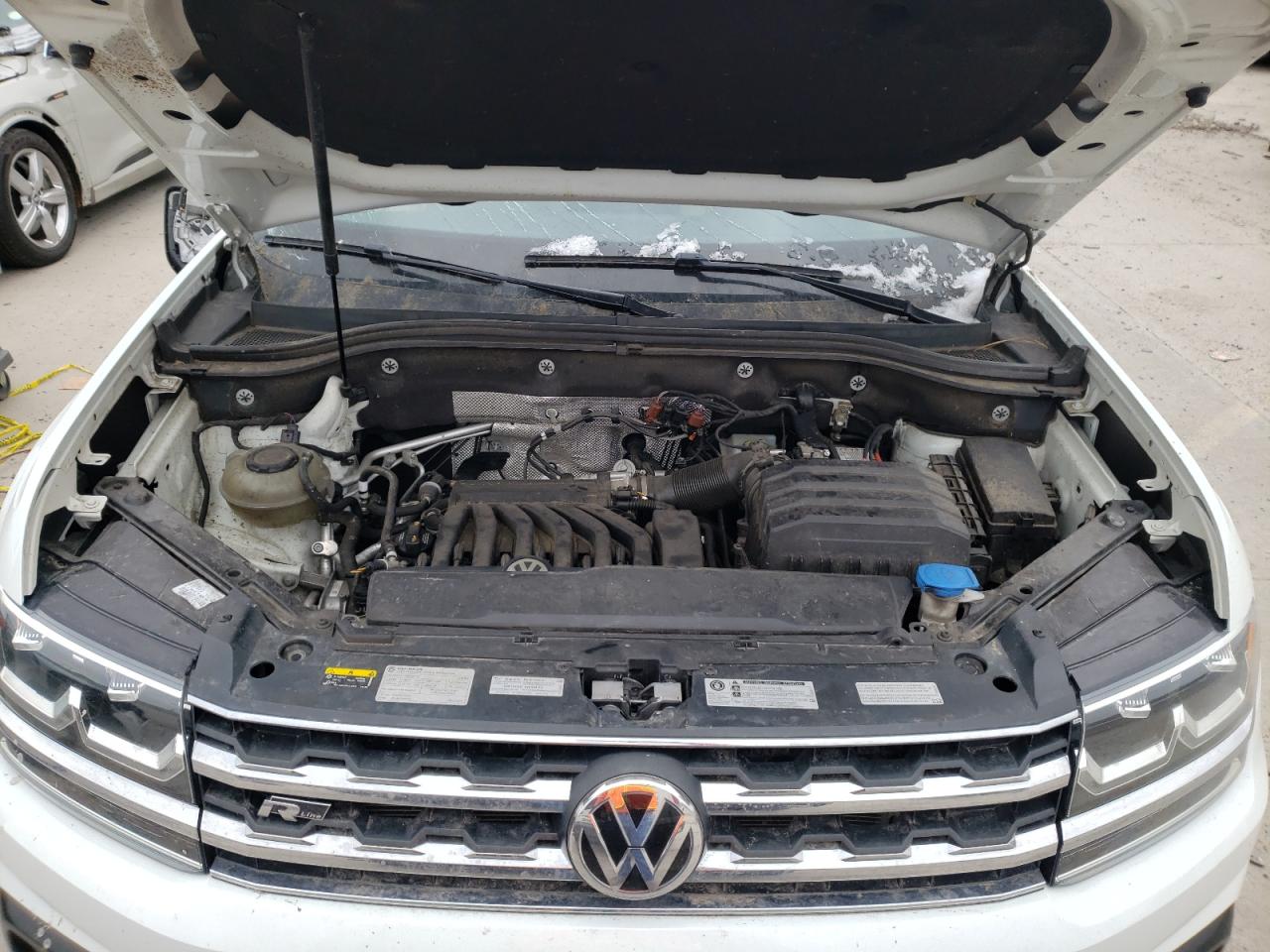 Photo 7 from auction – 2018 VOLKSWAGEN ATLAS SE with VIN 1V2PR2CA1JC575310