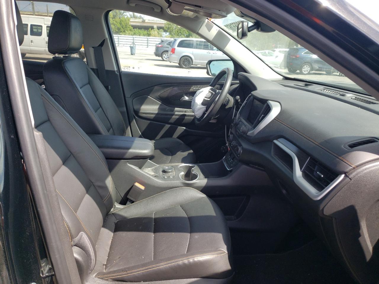 Photo 5 from auction – 2021 GMC TERRAIN SL with VIN 3GKALPEV1ML397854