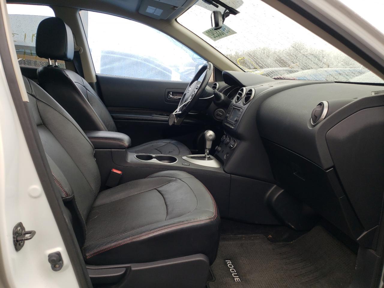 Photo 5 from auction – 2012 NISSAN ROGUE S with VIN JN8AS5MV4CW363442