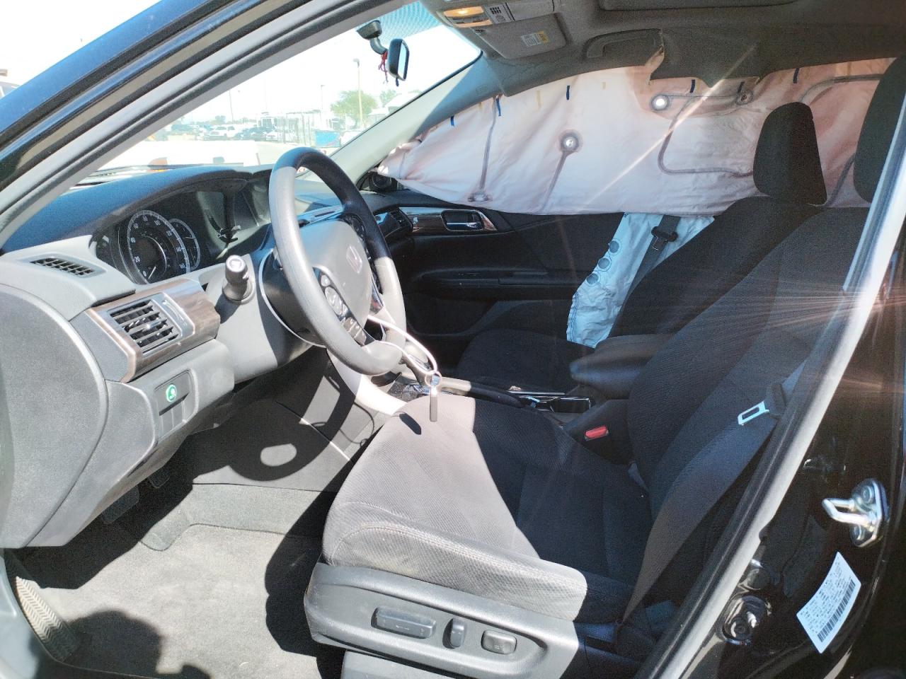 Photo 5 from auction – 2016 HONDA ACCORD EX with VIN 1HGCR2F77GA032341