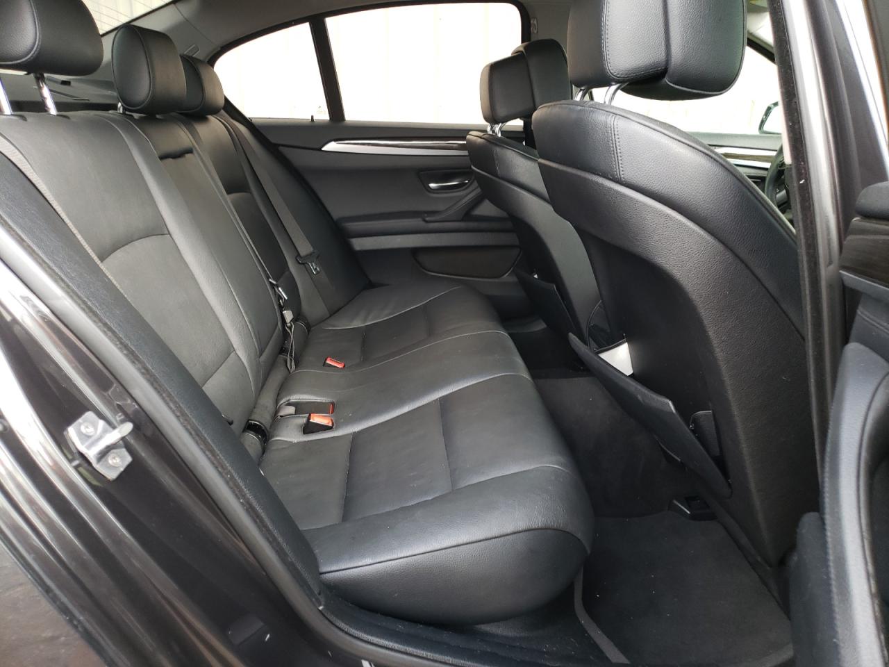 Photo 6 from auction – 2013 BMW 528 I with VIN WBAXG5C5XDDY33976