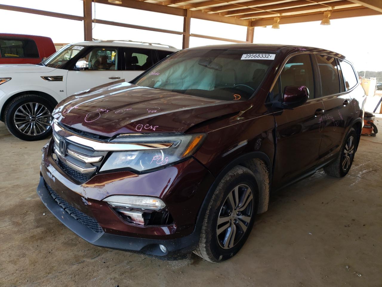 Photo 2 from auction – 2016 HONDA PILOT EXL with VIN 5FNYF5H8XGB022835