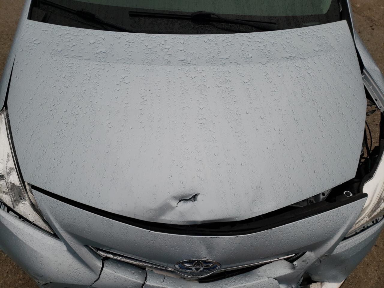 Photo 7 from auction – 2013 TOYOTA PRIUS V with VIN JTDZN3EU1D3220239