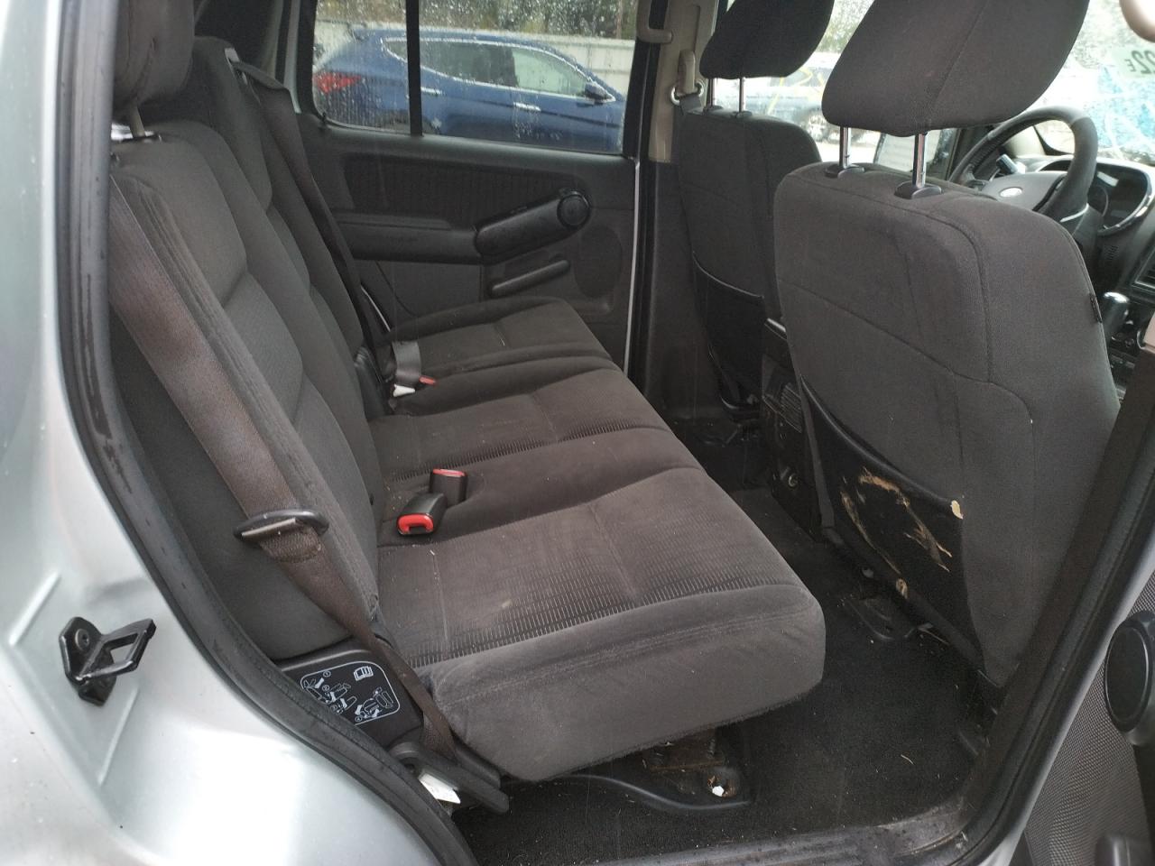 Photo 6 from auction – 2009 FORD EXPLORER X with VIN 1FMEU63E99UA26151