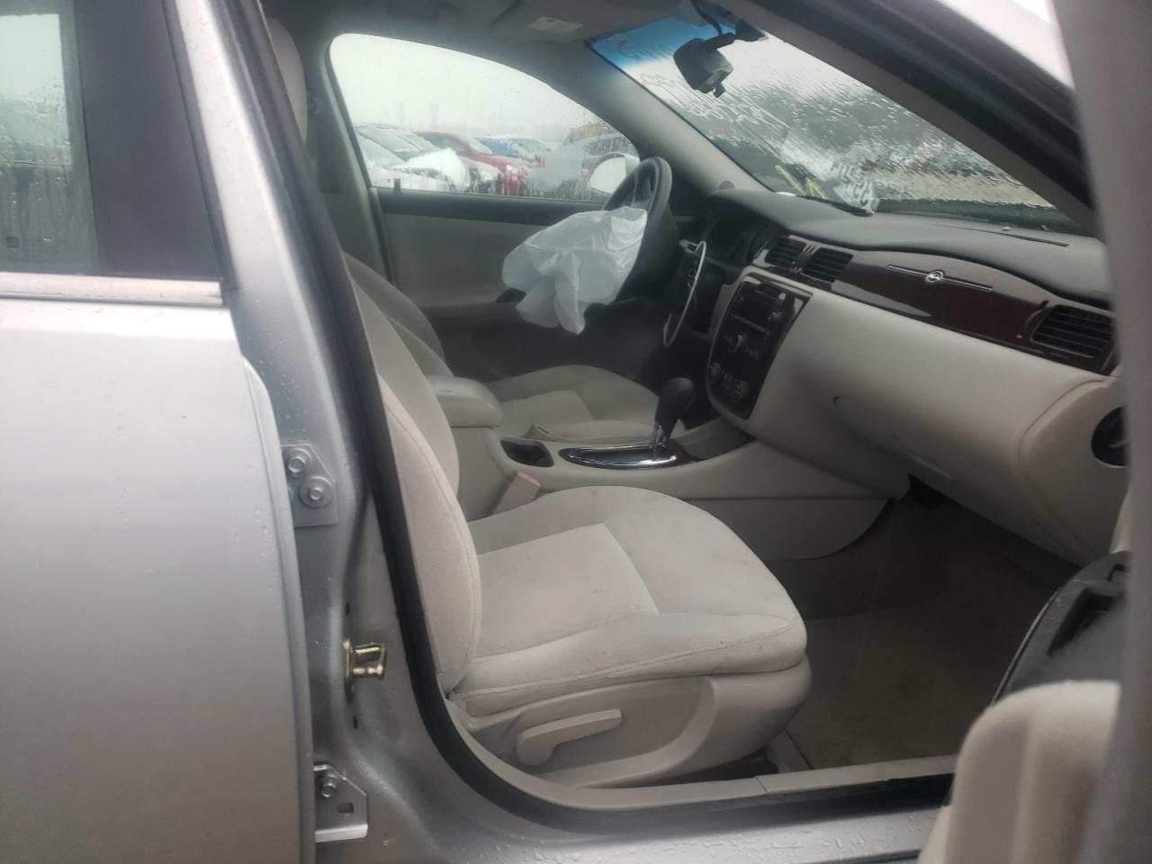 Photo 5 from auction – 2010 CHEVROLET IMPALA LS with VIN 2G1WA5EK6A1204248