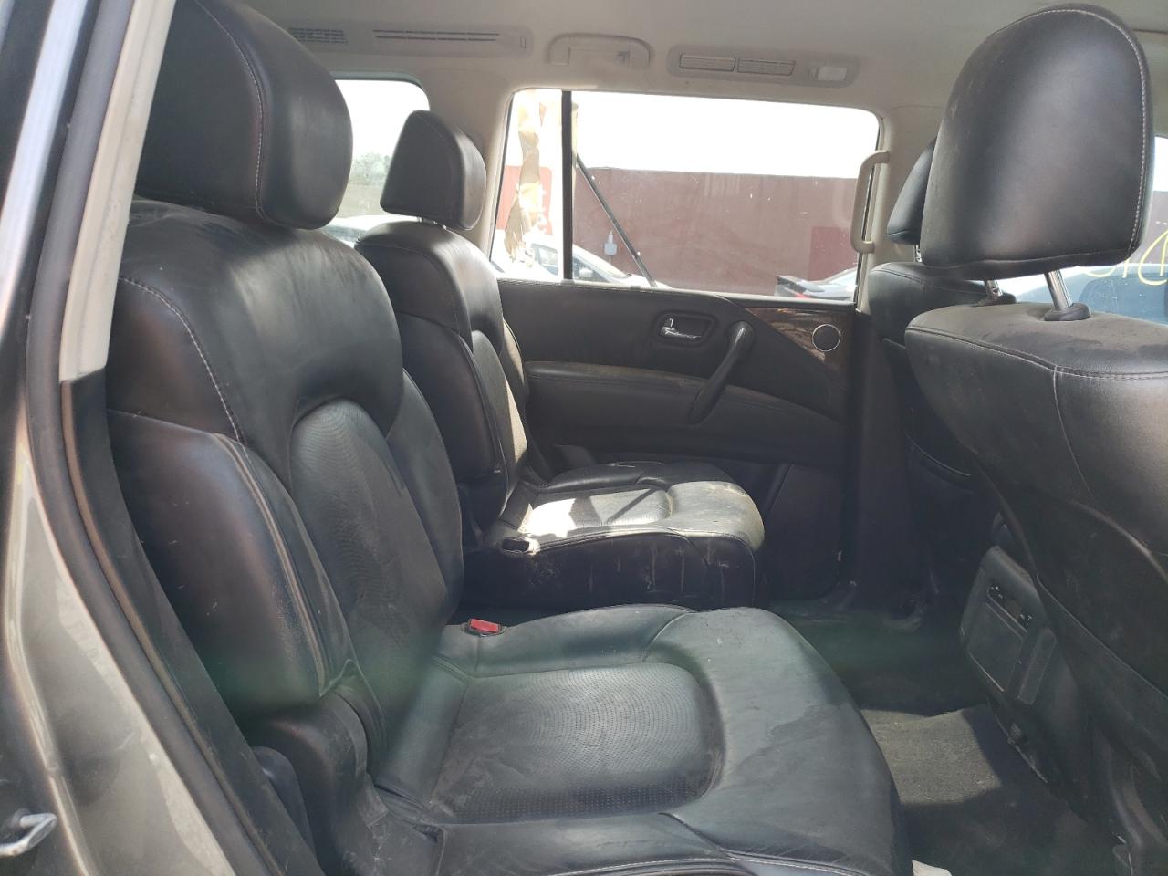 Photo 6 from auction – 2017 INFINITI QX80 BASE with VIN JN8AZ2NF9H9644367