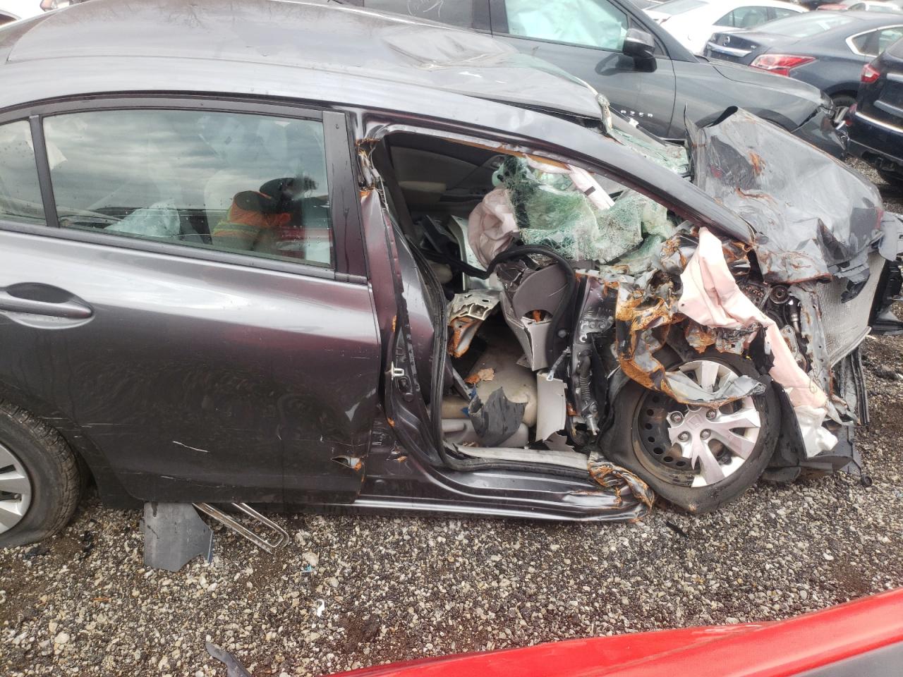 Photo 6 from auction – 2012 HONDA CIVIC LX with VIN 19XFB2F58CE080775