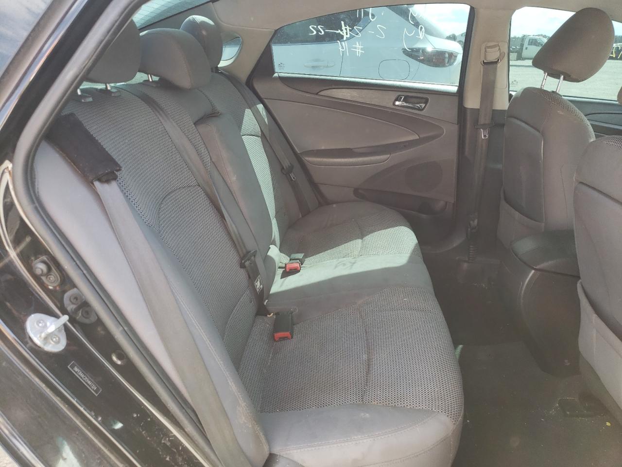 Photo 6 from auction – 2012 HYUNDAI SONATA GLS with VIN 5NPEB4AC2CH447324