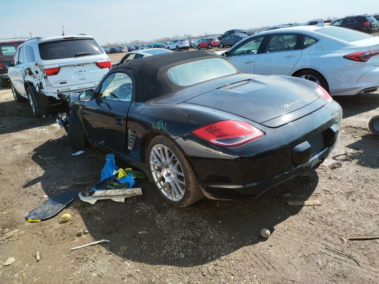 Photo 3 from auction – 2011 PORSCHE BOXSTER with VIN WP0CA2A81BS710073