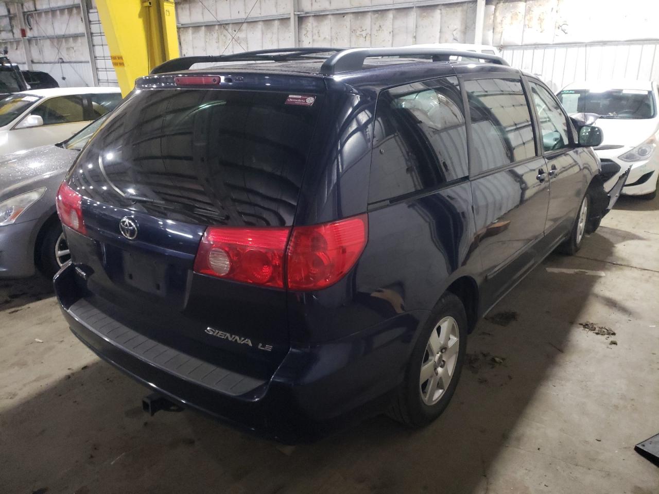 Photo 4 from auction – 2006 TOYOTA SIENNA CE with VIN 5TDZA23C16S445486