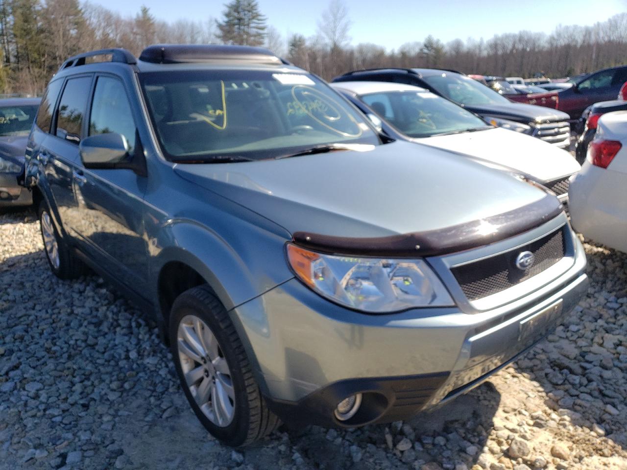SUBARU FORESTER L 2011 with VIN JF2SHAEC4BH701494 - Photo from auction