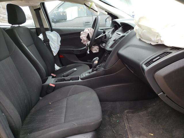 Photo 5 from auction – 2017 FORD FOCUS S with VIN 1FADP3E21HL328679