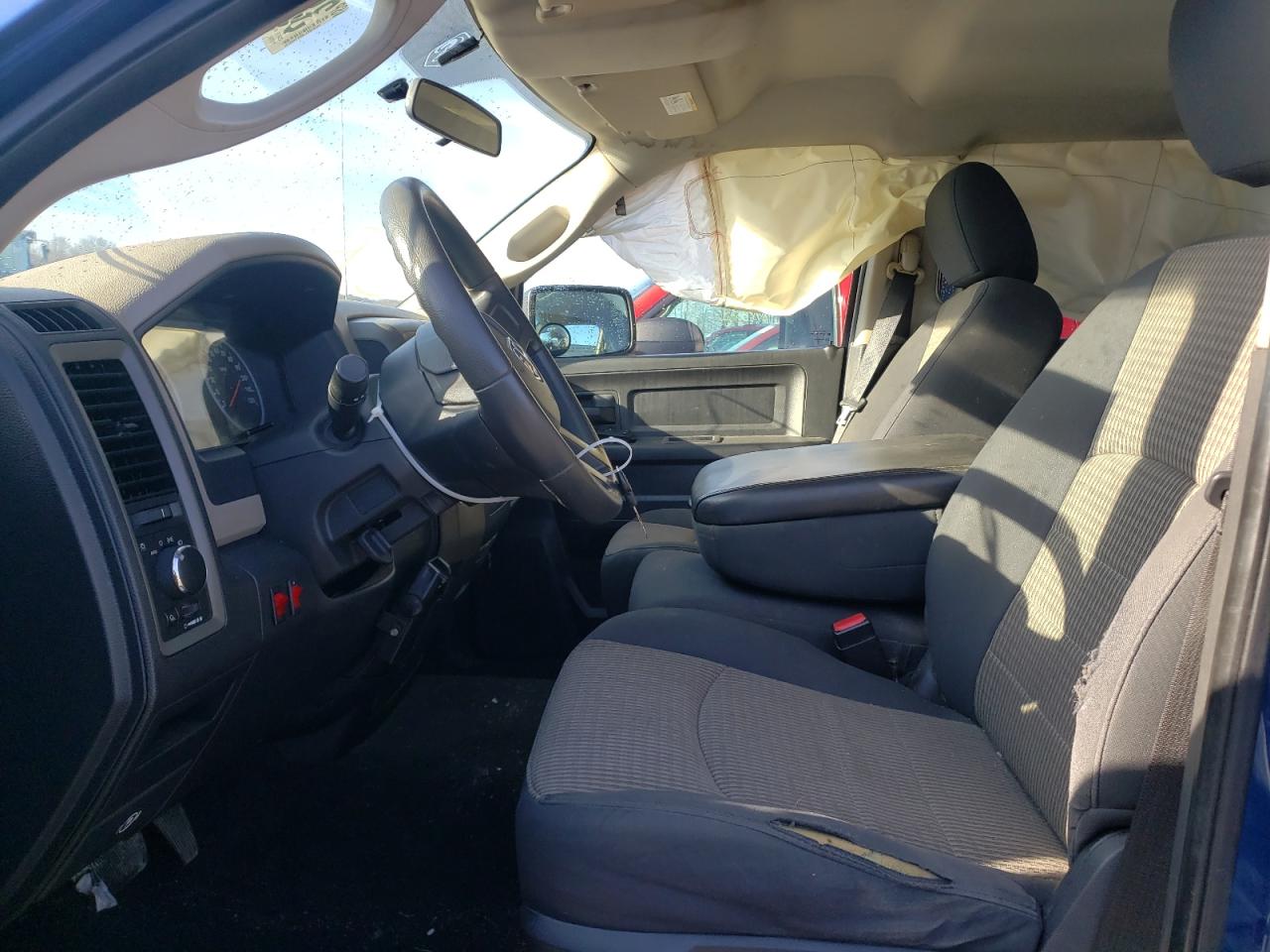 Photo 5 from auction – 2010 DODGE RAM 1500 with VIN 1D7RV1GT1AS239440