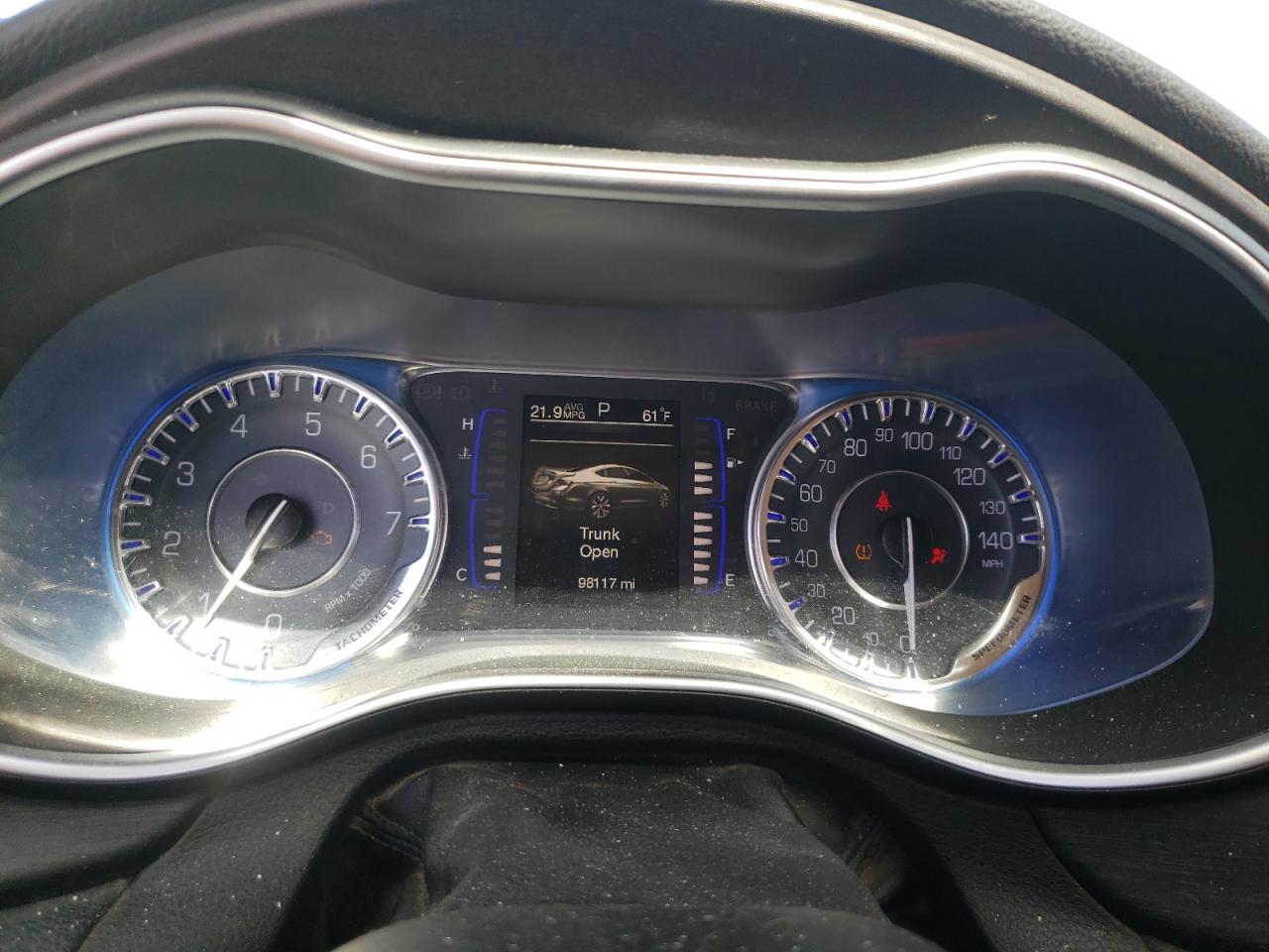 Zdjęcie 8 z aukcji – 2015 CHRYSLER 200 LIMITE z VIN 1C3CCCAB6FN752470