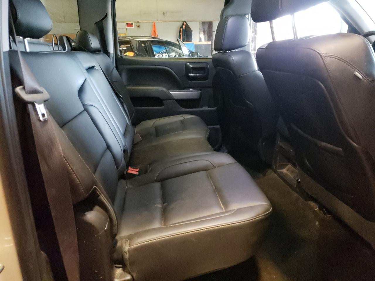 Photo 6 from auction – 2014 CHEVROLET SILVERADO with VIN 3GCUKREC9EG186692