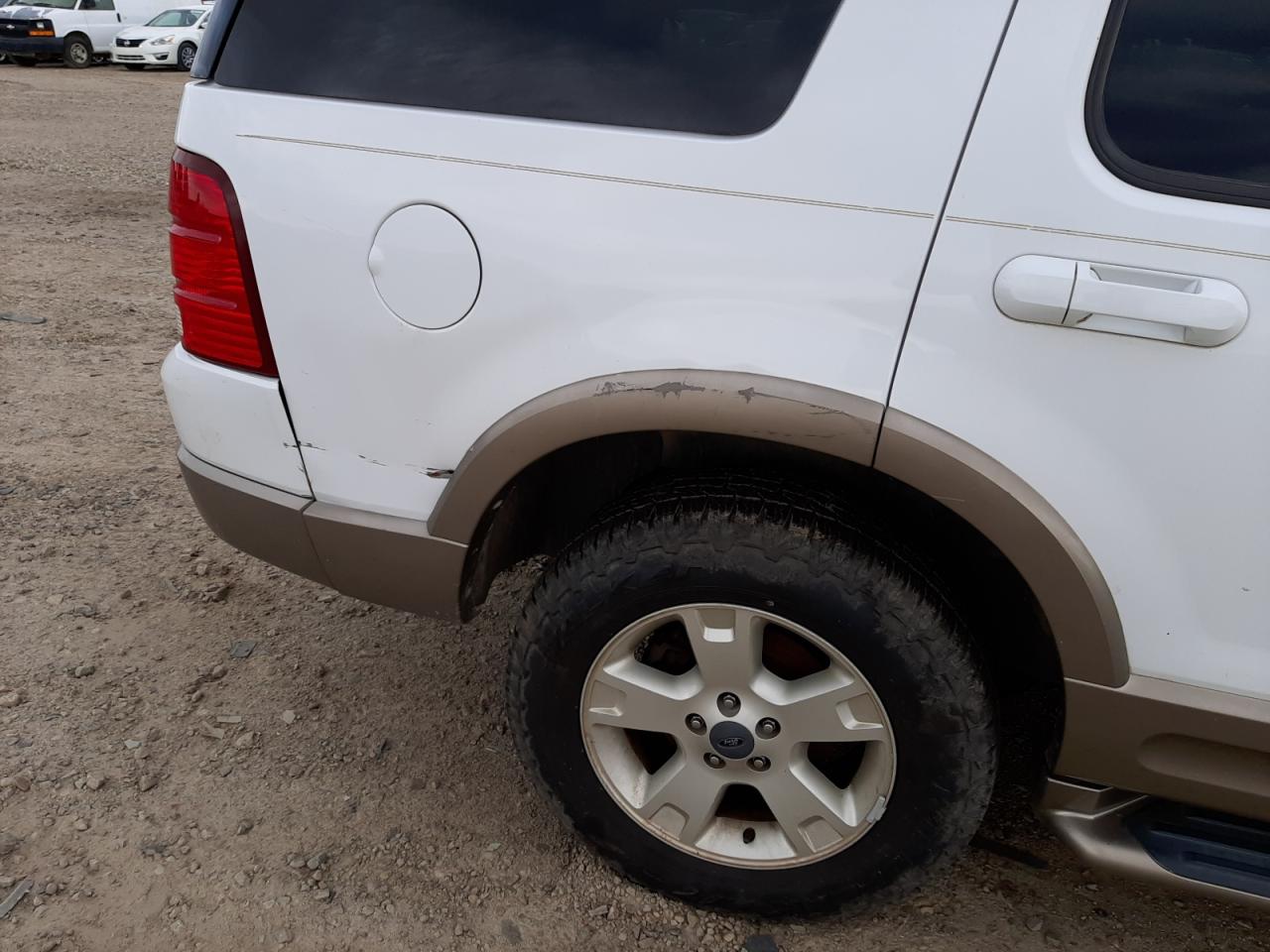Photo 9 from auction – 2004 FORD EXPLORER E with VIN 1FMDU74W44ZA11318
