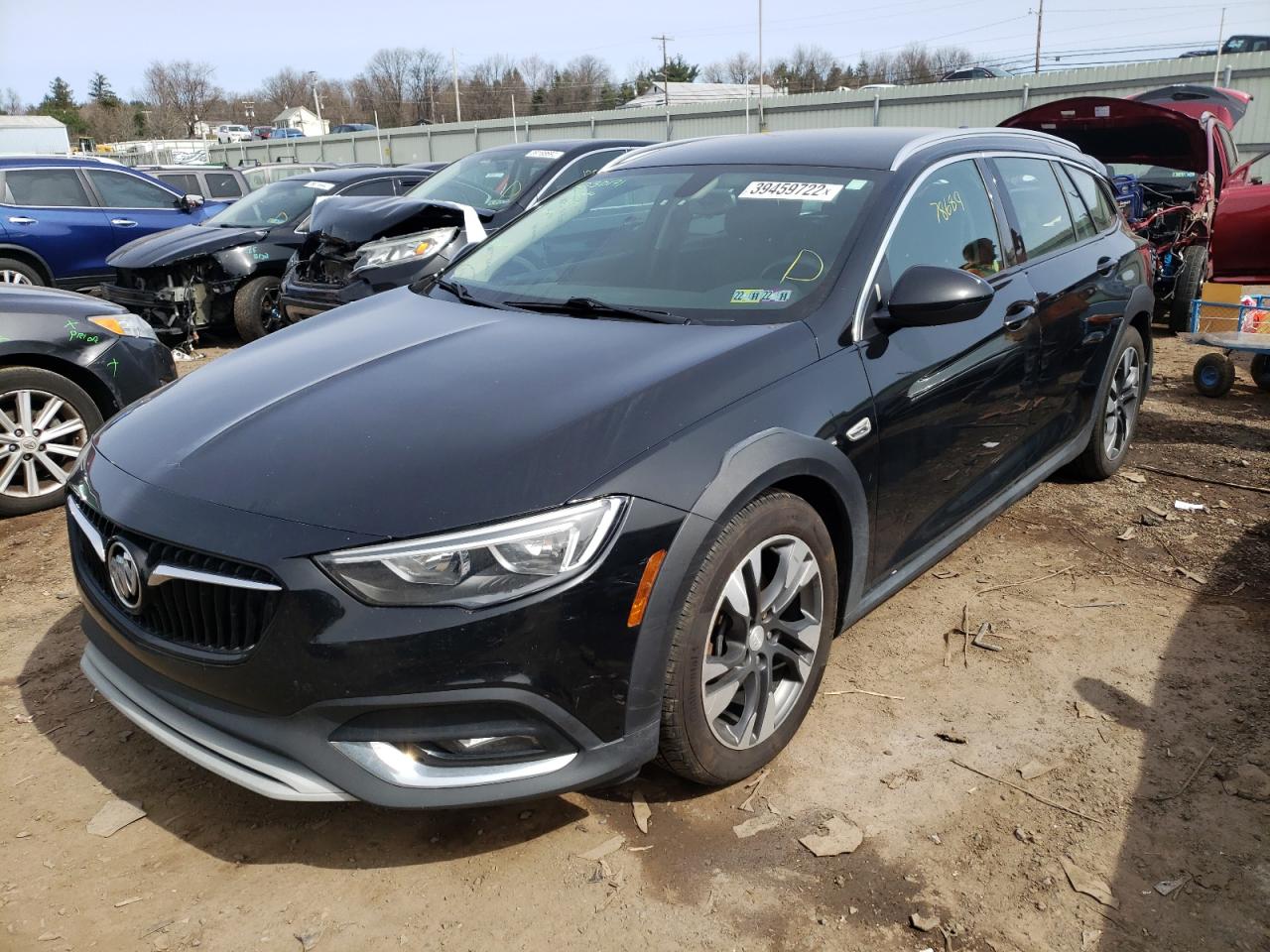 Photo 2 from auction – 2018 BUICK REGAL TOUR with VIN W04GU8SX2J1106127