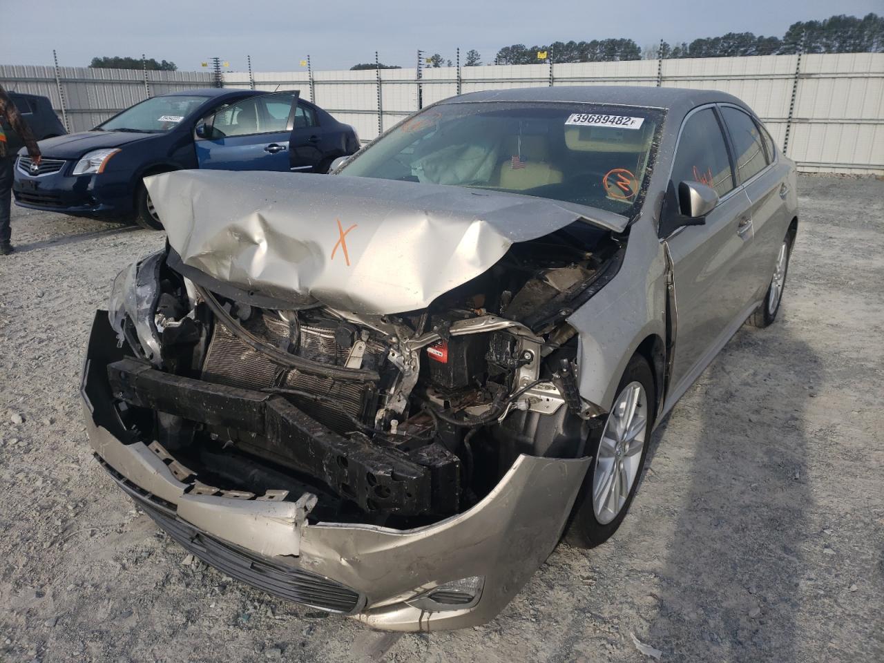 Photo 2 from auction – 2015 TOYOTA AVALON XLE with VIN 4T1BK1EB6FU177149