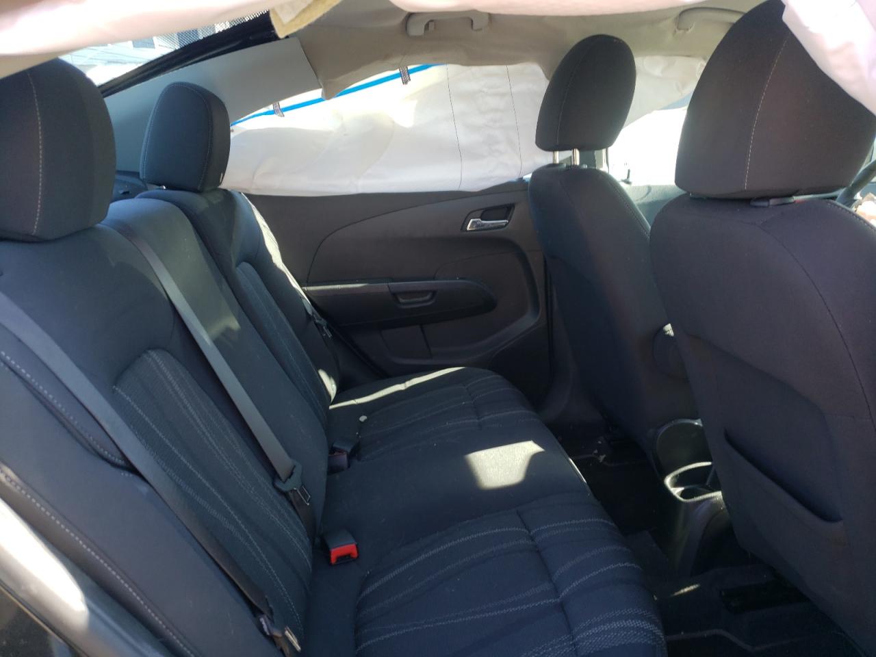 Photo 6 from auction – 2015 CHEVROLET SONIC LT with VIN 1G1JD5SB7F4215373