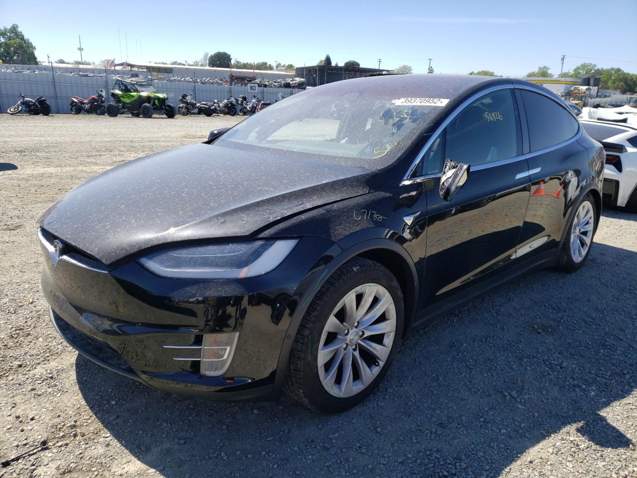 Photo 2 from auction – 2018 TESLA MODEL X with VIN 5YJXCBE26JF104393