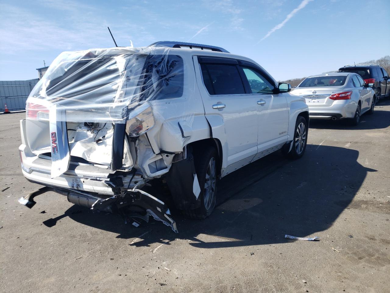 Photo 4 from auction – 2017 GMC TERRAIN DE with VIN 2GKFLVE31H6207151