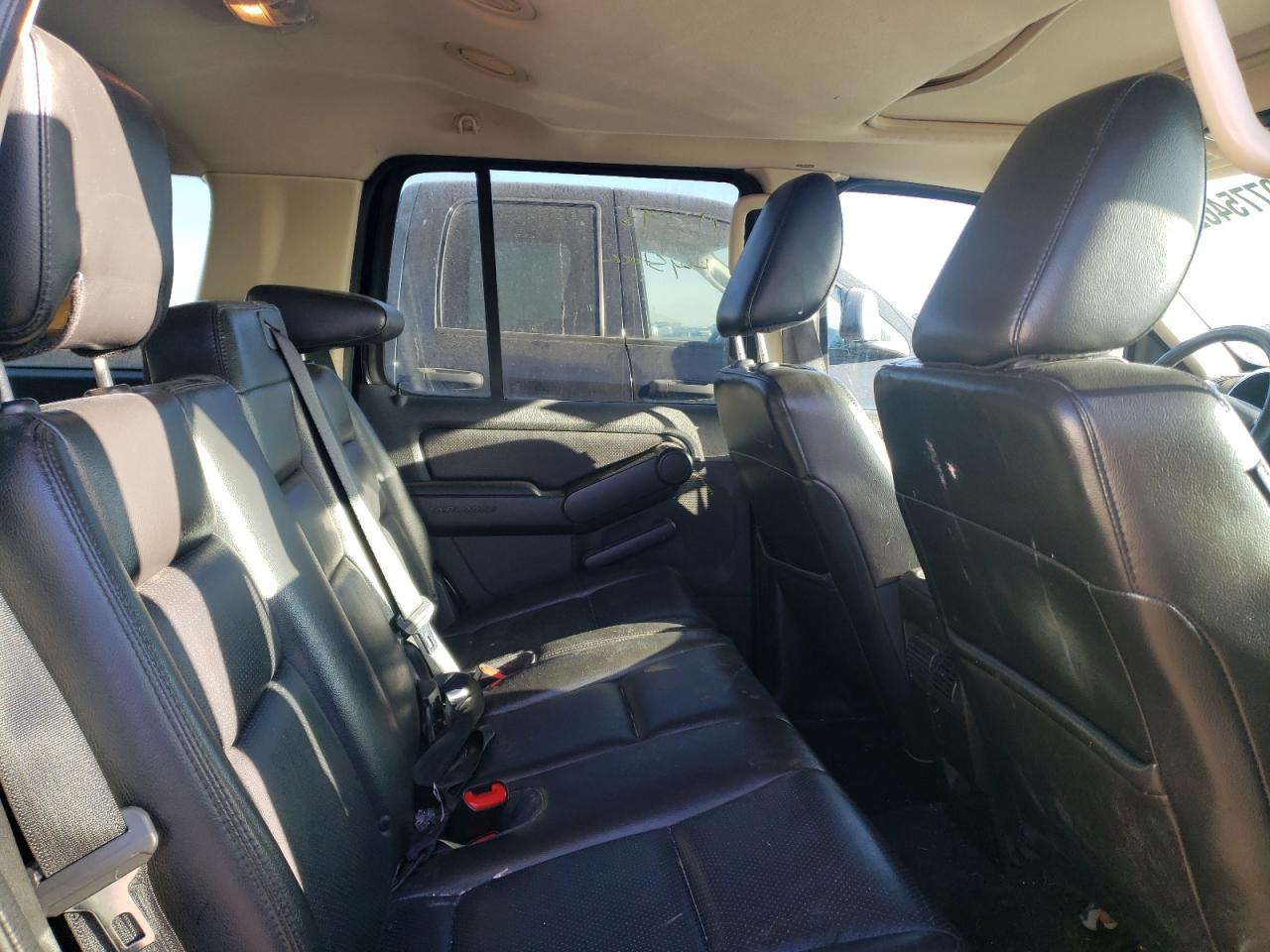 Photo 6 from auction – 2010 FORD EXPLORER L with VIN 1FMEU8F81AUA53608