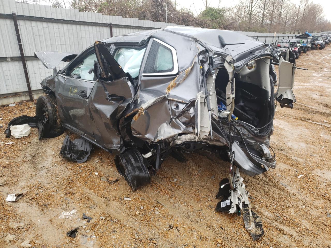 Photo 3 from auction – 2016 NISSAN ROGUE S with VIN KNMAT2MV9GP666532