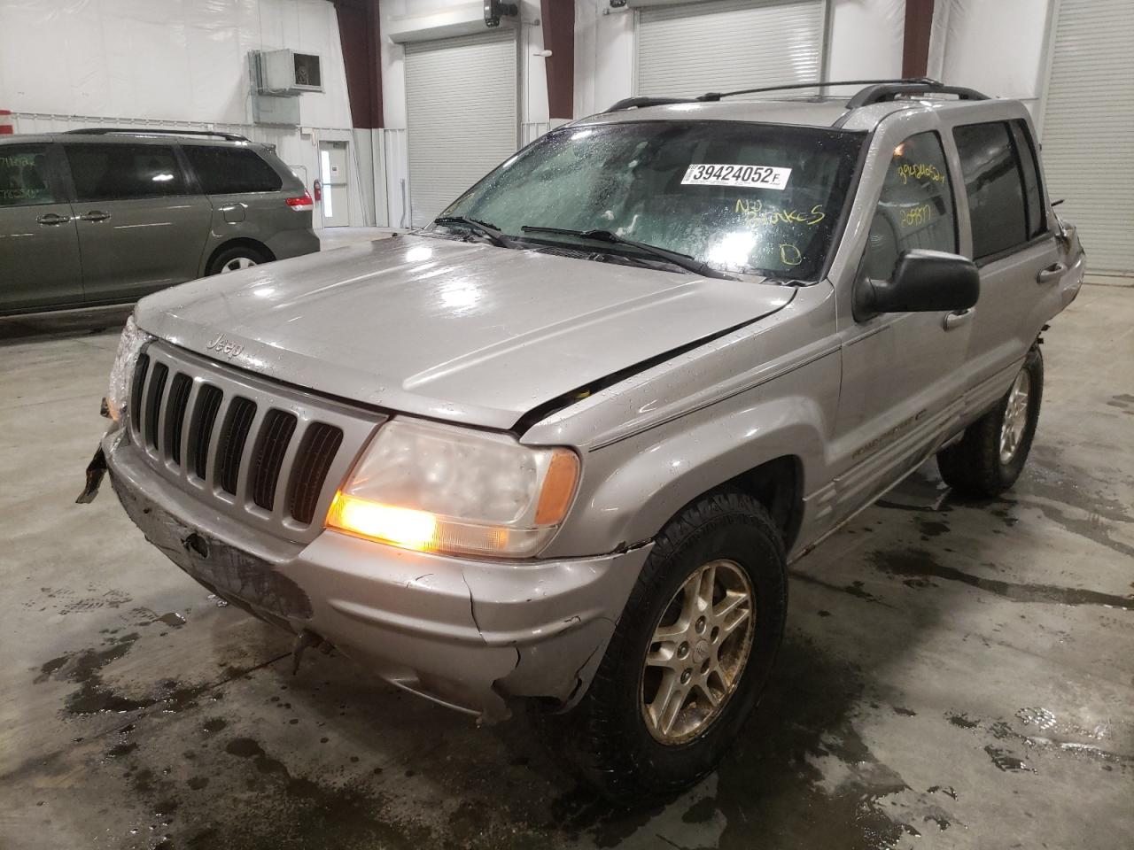 Photo 2 from auction – 2000 JEEP GRAND CHER with VIN 1J4GW58N2YC237488