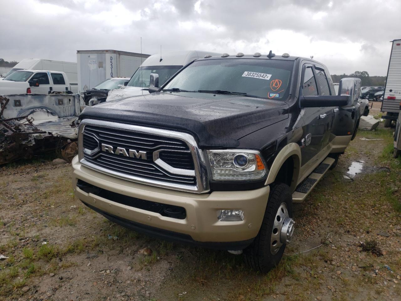 Photo 2 from auction – 2017 RAM 3500 LONGH with VIN 3C63RRNL7HG611250