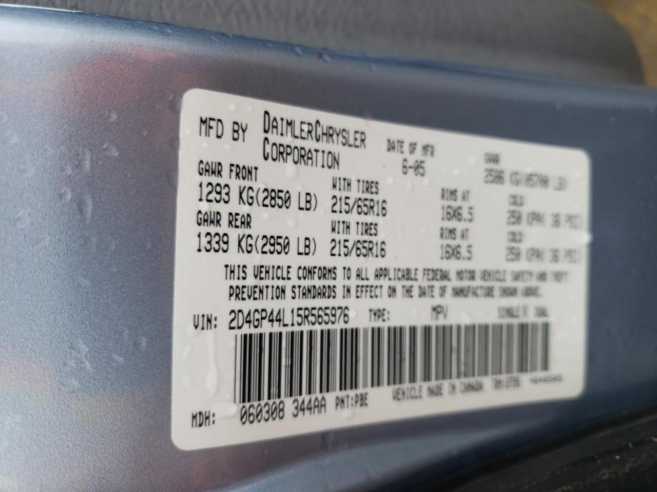 Photo 10 from auction – 2005 DODGE GRAND CARA with VIN 2D4GP44L15R565976
