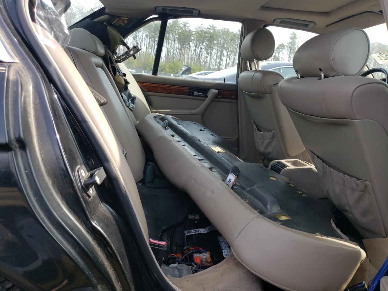 Photo 6 from auction – 1994 BMW 740 I AUTO with VIN WBAGD4329RDE65275