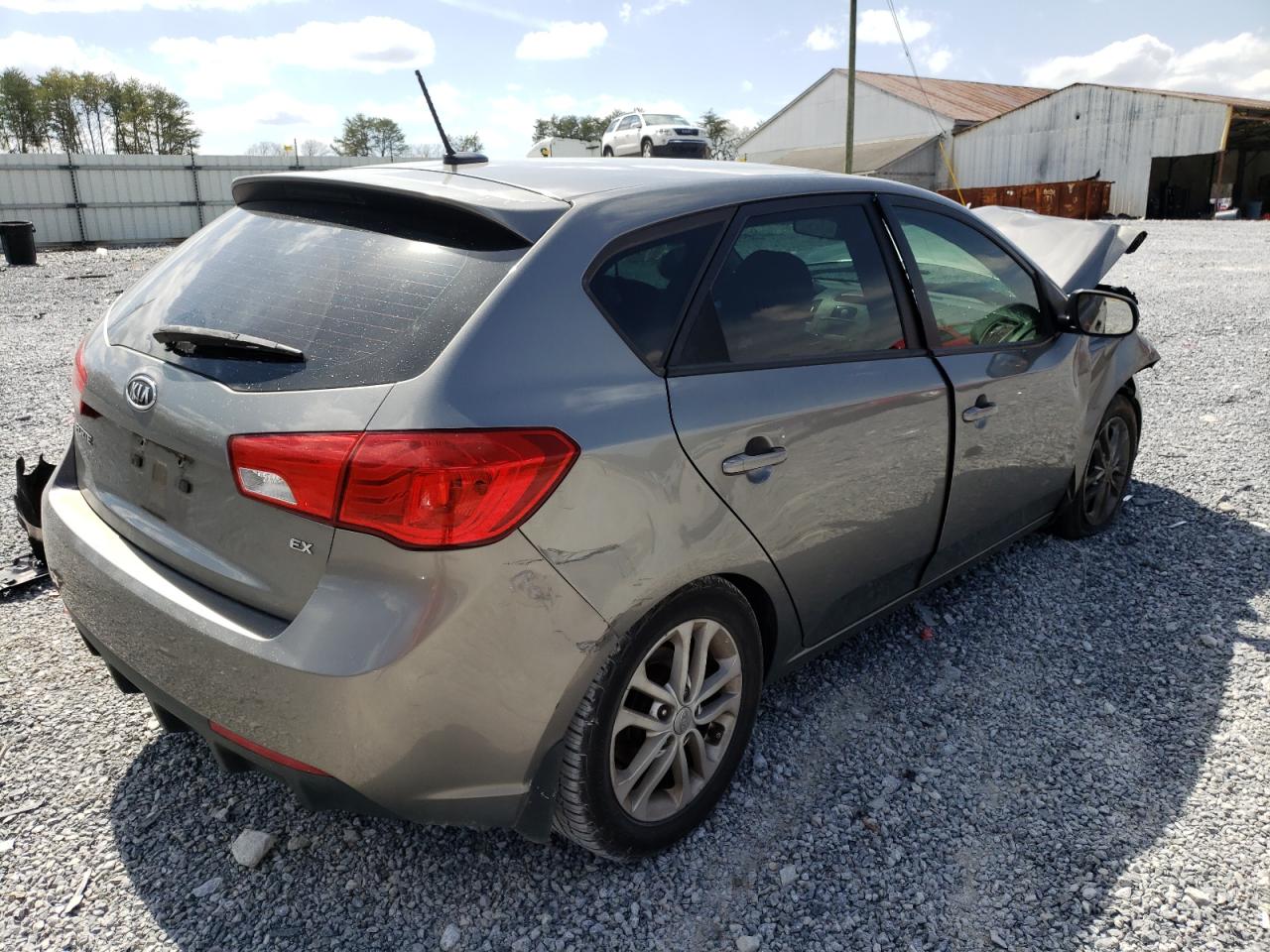 Photo 4 from auction – 2012 KIA FORTE EX with VIN KNAFU5A29C5571387