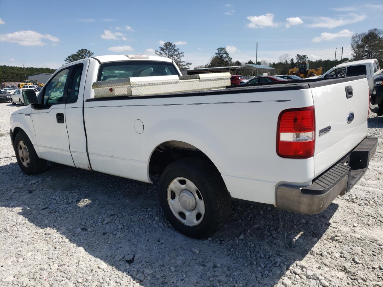 Photo 3 from auction – 2005 FORD F150 with VIN 1FTRF12W15NB61433