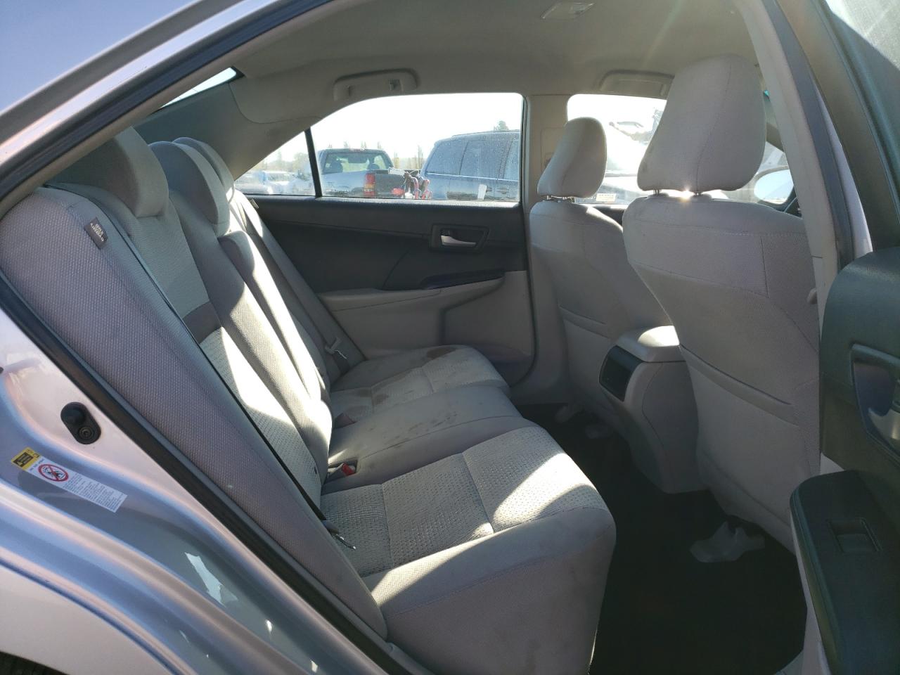 Photo 6 from auction – 2014 TOYOTA CAMRY L with VIN 4T4BF1FK2ER383334