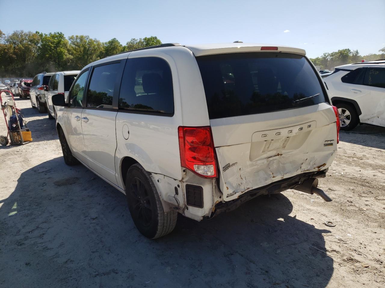 Photo 3 from auction – 2019 DODGE GRAND CARA with VIN 2C4RDGEG8KR725722