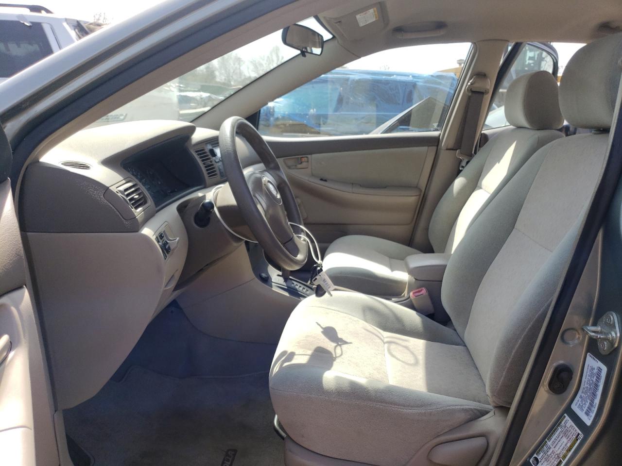 Photo 5 from auction – 2004 TOYOTA COROLLA CE with VIN 1NXBR32E94Z304284